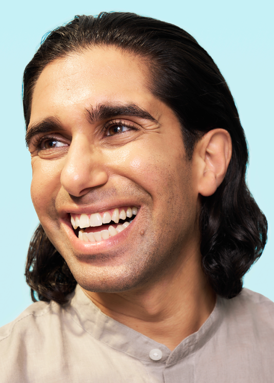 Headshot and testimonial from a real SKINVIVE™ patient (Adam, 33).